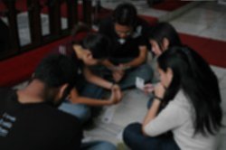 pray_grp